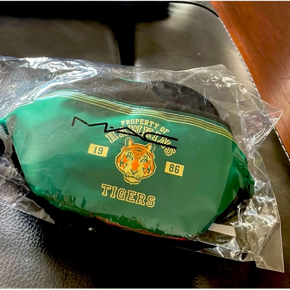 RARE Brand New MAC x StrangerThings Limited Ed 1986 Hawkins Tigers Belt Bag
